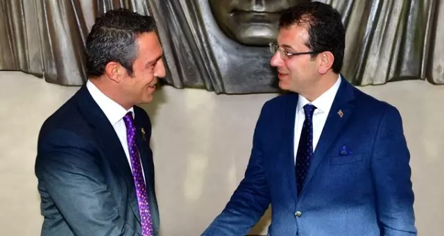 Yenikapı'da hizmet fazlası araçları sergileyen İmamoğlu, Otokoç'tan 140 adet araç kiraladı