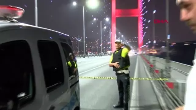 15 temmuz şehitler köprüsü'nde intihar girişiminde bulunan kişi, polisin ikna çabalarıyla vazgeçti...