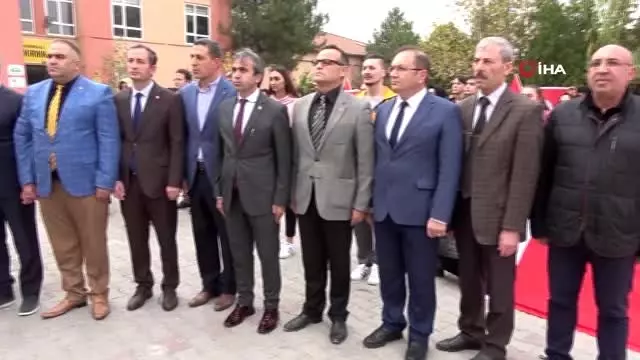 49 bin 77 öğrenci, 3 bin 436 öğretmenden 'Barış Pınarı Harekatı' için asker selamı 49 bin 77 öğrenci, 3 bin 436 öğretmenden 'Barış Pınarı Harekatı' için asker selamı