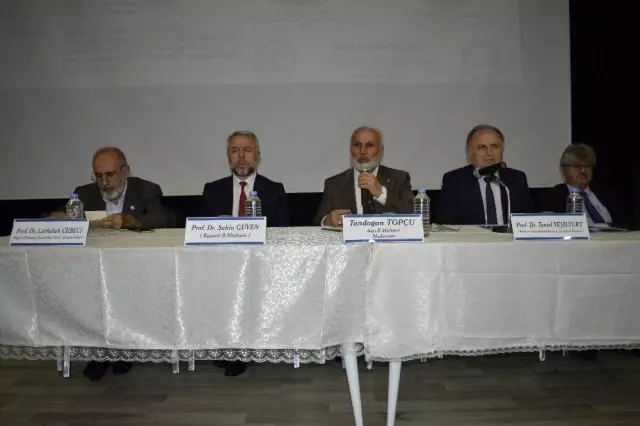 Ağrı'da 'Cami ve Hayat' konulu panel düzenlendi Ağrı'da 'Cami ve Hayat' konulu panel düzenlendi