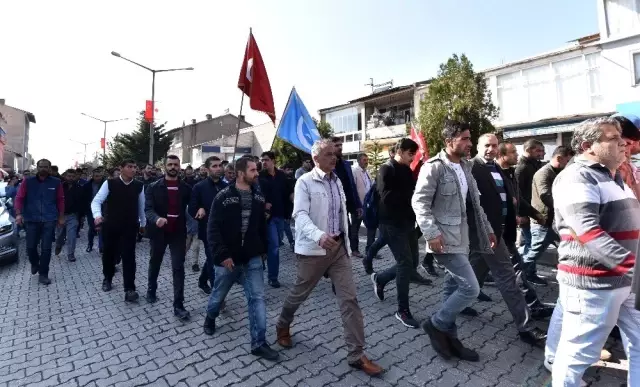 Ahlatlı şehit son yolculuğuna uğurlandı Ahlatlı şehit son yolculuğuna uğurlandı