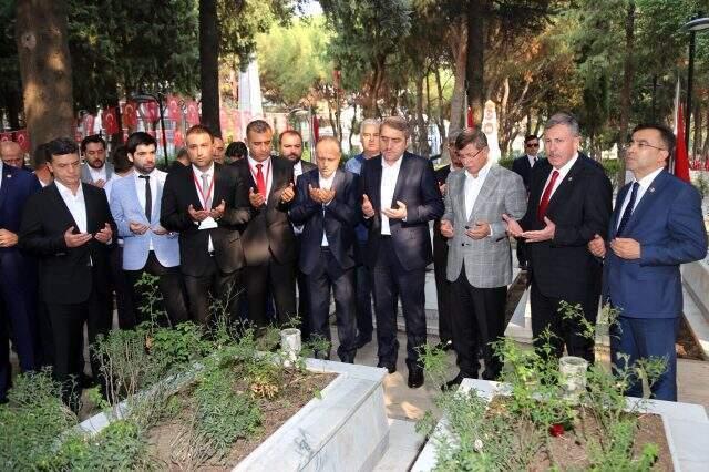 Ahmet Davutoğlu harekete geçti! Yeni partinin ilk buluşması gerçekleşiyor