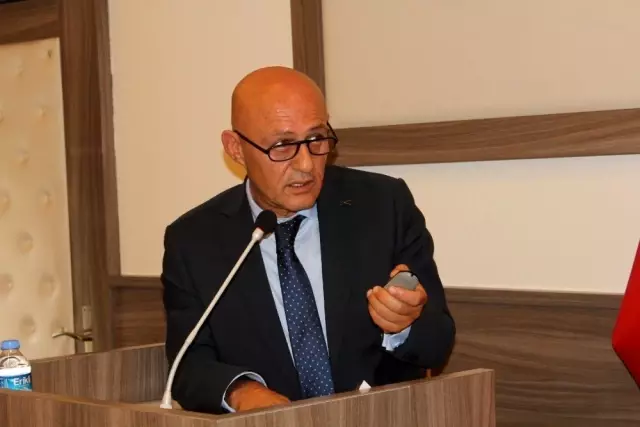 Akeramik Neolitik Döneme ait eserlerin bulunduğu Kahin Tepesine baraj engeli Akeramik Neolitik Döneme ait eserlerin bulunduğu Kahin Tepesine baraj engeli