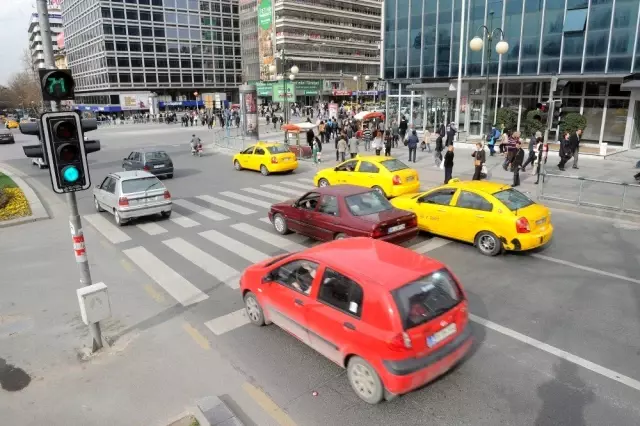 Ankara Büyükşehir Belediyesi ve TÜBİTAK'tan Gürültü Eylem Planı Ankara Büyükşehir Belediyesi ve TÜBİTAK'tan Gürültü Eylem Planı