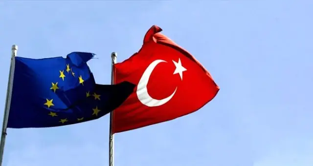 Avrupa Birliği'nden Türkiye-ABD anlaşmasına ilk yorum: Not ettik, takip edeceğiz Avrupa Birliği'nden Türkiye-ABD anlaşmasına ilk yorum: Not ettik, takip edeceğiz
