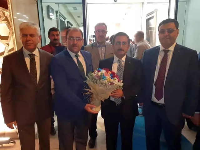 Bakan Yardımcısı Aksu: 'Erzincan ekonomisi tarım ve hayvancılığa bağlı' Bakan Yardımcısı Aksu: 'Erzincan ekonomisi tarım ve hayvancılığa bağlı'
