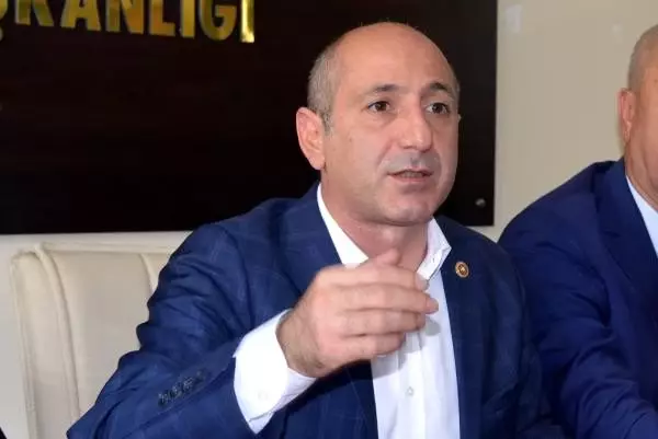 CHP'li Öztunç: Dik durma vaktidir, iktidarıyla, muhalefetiyle