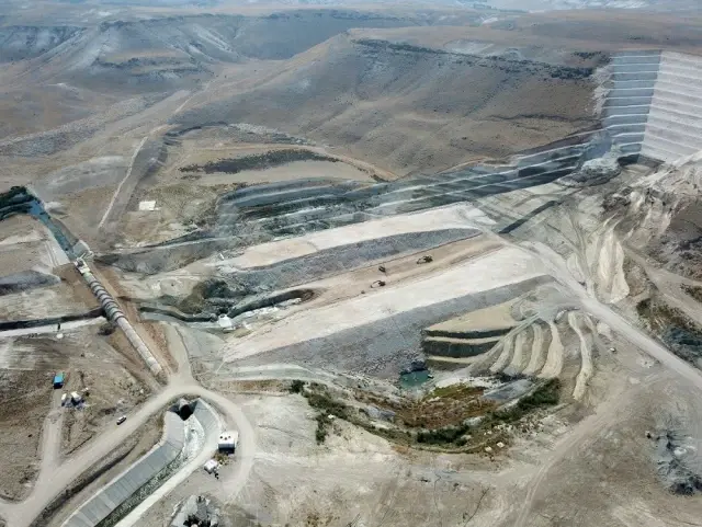 DSİ Genel Müdürü Aydın'dan Eskişehir Gökpınar Barajında inceleme DSİ Genel Müdürü Aydın'dan Eskişehir Gökpınar Barajında inceleme