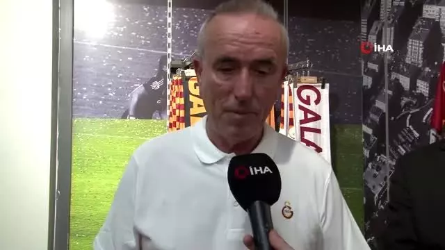 Galatasaray efsanesi Zoran Simoviç, imza gününde taraftarlarla buluştu Galatasaray efsanesi Zoran Simoviç, imza gününde taraftarlarla buluştu