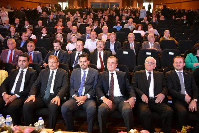 Göç'ün 30'uncu yılı anıldı Göç'ün 30'uncu yılı anıldı
