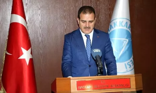 HDP'li başkanları tutuklanan Hakkari ve Yüksekova belediyelerine görevlendirme (3) HDP'li başkanları tutuklanan Hakkari ve Yüksekova belediyelerine görevlendirme (3)