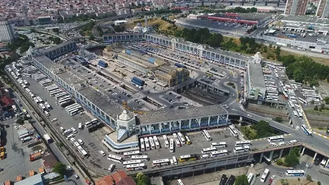 İBB, 15 Temmuz Otogarı ücretlerini belirledi: İlk 25 dakika yine ücretsiz olacak