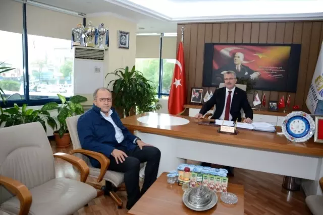 Karacabey Belediyespor Kulübü başkanlığına İsmail Ülker getirildi Karacabey Belediyespor Kulübü başkanlığına İsmail Ülker getirildi