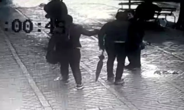 Kardeşini trafik kazasında kaybeden ağabeyin 300 TL sitemi Kardeşini trafik kazasında kaybeden ağabeyin 300 TL sitemi