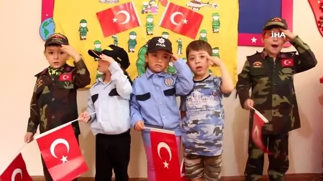 Minik öğrencilerden Mehmetçik'e duygulandıran destek Minik öğrencilerden Mehmetçik'e duygulandıran destek