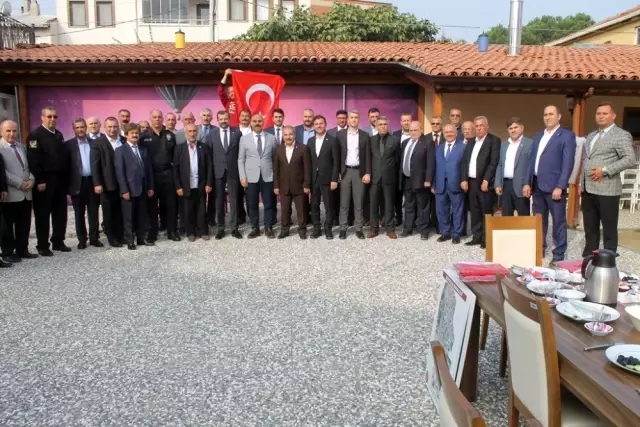 Mustafa Işık: 'Muhtarlarımız vatandaşa hizmette en yakın destekçimiz' Mustafa Işık: 'Muhtarlarımız vatandaşa hizmette en yakın destekçimiz'