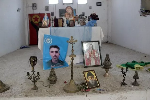 (ÖZEL) Tel Abyad'da tek kalan Ermeni kilisesi SMO sayesinde güvende (ÖZEL) Tel Abyad'da tek kalan Ermeni kilisesi SMO sayesinde güvende