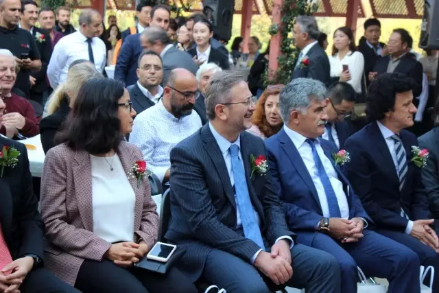 Şanghay Somut Olmayan Kültürel Miras Sergisi 'Kuşak ve Yol'un açılışına yoğun ilgi