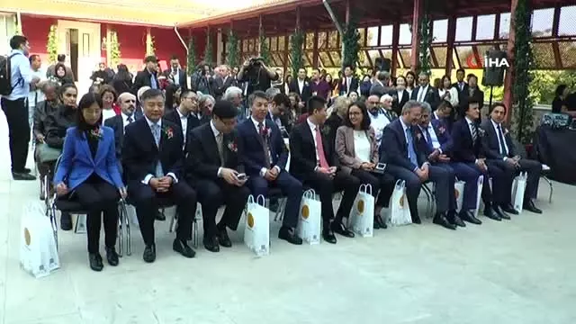 Şanghay Somut Olmayan Kültürel Miras Sergisi 'Kuşak ve Yol'un açılışına yoğun ilgi Şanghay Somut Olmayan Kültürel Miras Sergisi 'Kuşak ve Yol'un açılışına yoğun ilgi