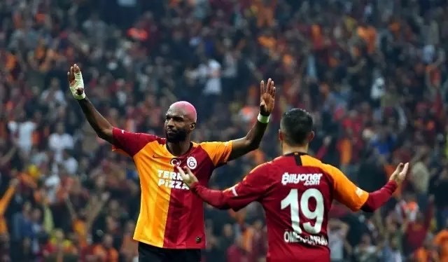 Süper Lig: Galatasaray: 3 - Sivasspor: 2 (Maç sonucu) Süper Lig: Galatasaray: 3 - Sivasspor: 2 (Maç sonucu)