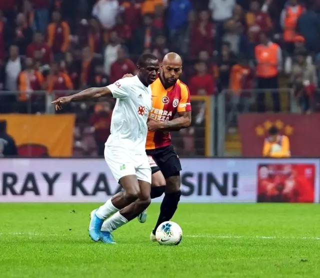 Süper Lig: Galatasaray: 3 - Sivasspor: 2 (Maç sonucu) Süper Lig: Galatasaray: 3 - Sivasspor: 2 (Maç sonucu)