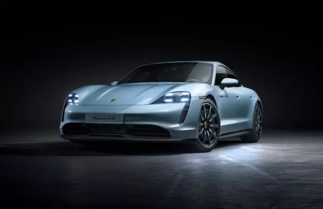 Tamamen Elektrikli Porsche Taycan 4S Özellikleri Nelerdir? Tamamen Elektrikli Porsche Taycan 4S Özellikleri Nelerdir?