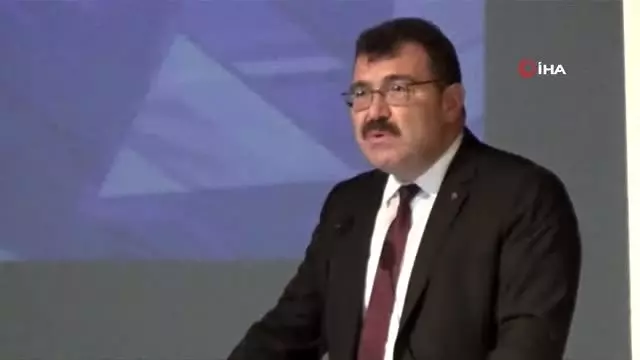 TÜBİTAK Başkanı Mandal: 'Teknolojiyi kullanan değil üreten ülke olmak zorundayız' TÜBİTAK Başkanı Mandal: 'Teknolojiyi kullanan değil üreten ülke olmak zorundayız'