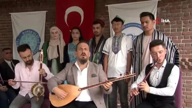 Türk Cumhuriyetlerinden Mehmetçik'e Barış Pınarı Destanı Türküsü Türk Cumhuriyetlerinden Mehmetçik'e Barış Pınarı Destanı Türküsü