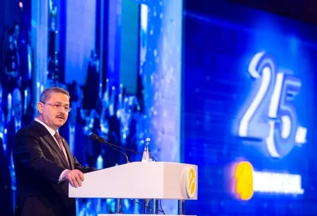 Turkcell'den Türkiye'ye 25 yılda 50 milyar TL'lik yatırım Turkcell'den Türkiye'ye 25 yılda 50 milyar TL'lik yatırım