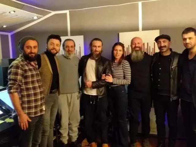 Ünlü sanatçılardan Ünlü sanatçılardan