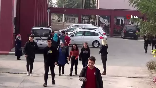 Velilerden yetenek sınavı tepkisi Velilerden yetenek sınavı tepkisi