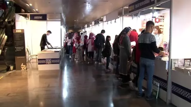 7. Konya Kitap Günleri başladı 7. Konya Kitap Günleri başladı