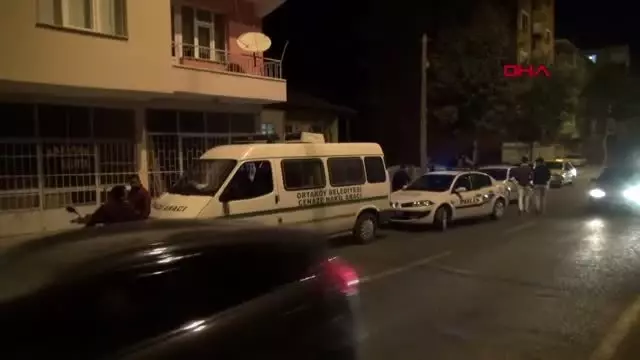 Aksaray'da iki genç evde ölü bulundu
