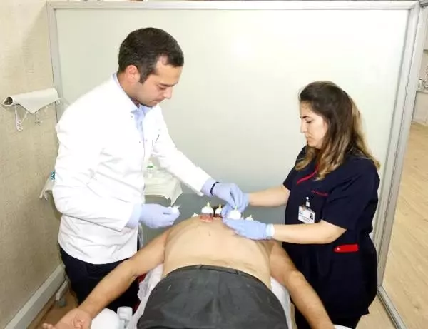 Devlet Hastanesi'ndeki 'hacamat' tedavisine yoğun ilgi