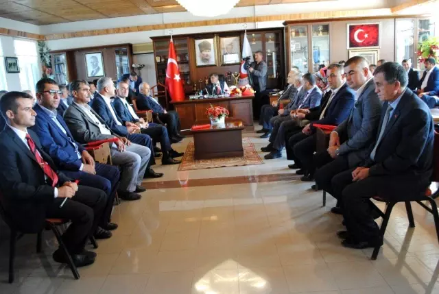 Eğirdir'de Muhtarlar Günü kutlamaları Eğirdir'de Muhtarlar Günü kutlamaları