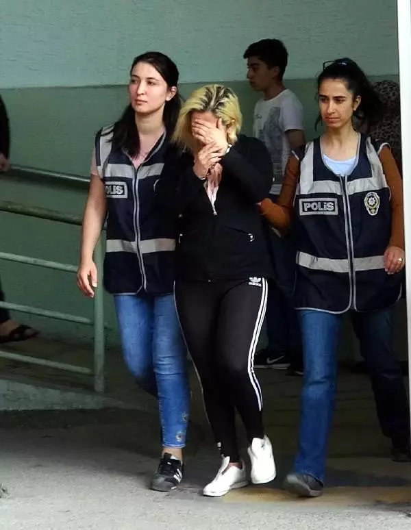 'Hanımağa', gözcülük yapanlara cinsel ilişki ücretinde indirim yapmış 'Hanımağa', gözcülük yapanlara cinsel ilişki ücretinde indirim yapmış