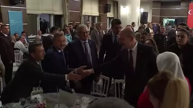 İçişleri Bakanı Soylu: 'Türkiye'yi PKK'ya, YPG'ye alıştırma politikaları tutmamıştır' İçişleri Bakanı Soylu: 'Türkiye'yi PKK'ya, YPG'ye alıştırma politikaları tutmamıştır'