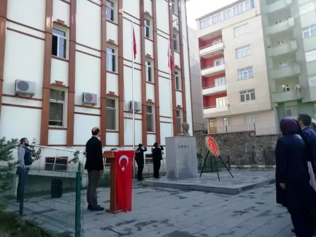 İspir'de Muhtarlar Günü kutlandı İspir'de Muhtarlar Günü kutlandı