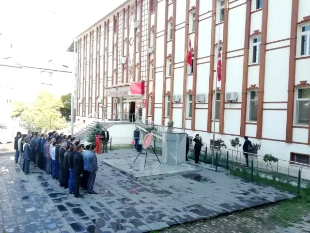 İspir'de Muhtarlar Günü kutlandı İspir'de Muhtarlar Günü kutlandı