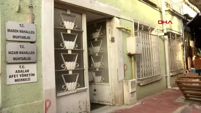 İstanbul'un en yaşlı muhtarı İstanbul'un en yaşlı muhtarı