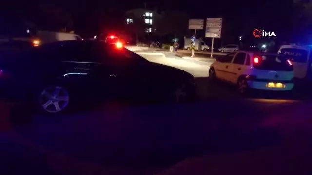 Konya'da husumetli iki grup arasında silahlı kavga: 2 yaralı Konya'da husumetli iki grup arasında silahlı kavga: 2 yaralı