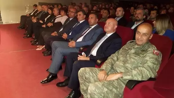 Kosova'da, terör örgütü FETÖ'yü anlatan 'The Network' belgeseline yoğun ilgi Kosova'da, terör örgütü FETÖ'yü anlatan 'The Network' belgeseline yoğun ilgi