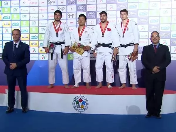 Milli judocu Mert Şişmanlar'dan bronz madalya