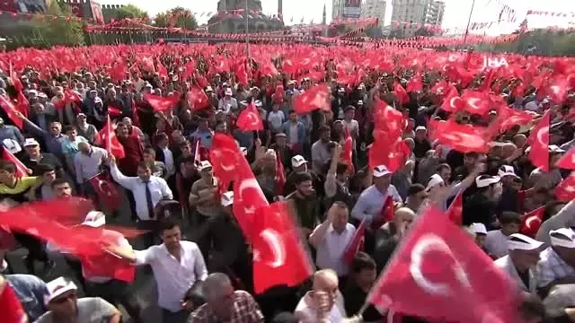 Milli Savunma Bakanı Hulusi Akar: 'Biz uluslararası hukukun yasakladığı hiçbir silahı ve kimyasal... Milli Savunma Bakanı Hulusi Akar: 'Biz uluslararası hukukun yasakladığı hiçbir silahı ve kimyasal...