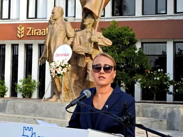 Muhtarlar Günü Çeşme'de törenle kutlandı Muhtarlar Günü Çeşme'de törenle kutlandı