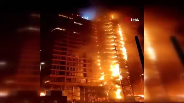 - Öğrenciler 24 Kuruş İçin Şili'yi Yaktı- 156 Polis Yaralandı, Asker Sokağa İndi- Olağanüstü Hal...