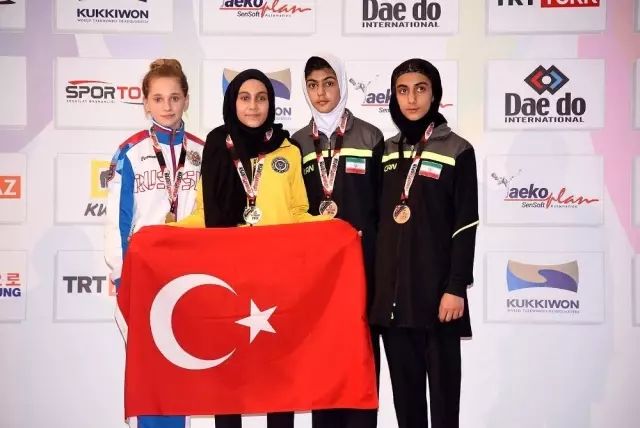 (Özel) Milli Taekwondo Şampiyonu babasının hayalini gerçekleştirdi (Özel) Milli Taekwondo Şampiyonu babasının hayalini gerçekleştirdi