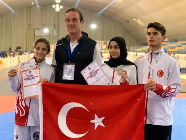 (Özel) Milli Taekwondo Şampiyonu babasının hayalini gerçekleştirdi (Özel) Milli Taekwondo Şampiyonu babasının hayalini gerçekleştirdi