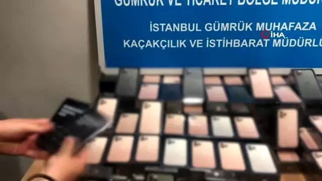 Sabiha Gökçen Havalimanı'nda 179 adet kaçak cep telefonu ele geçirildi Sabiha Gökçen Havalimanı'nda 179 adet kaçak cep telefonu ele geçirildi