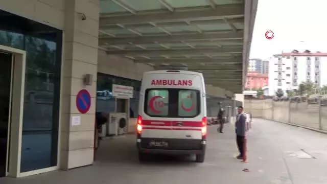 Sedyenin üzerinde yapılan kalp masajı da Abdullah'ı hayata döndüremedi.